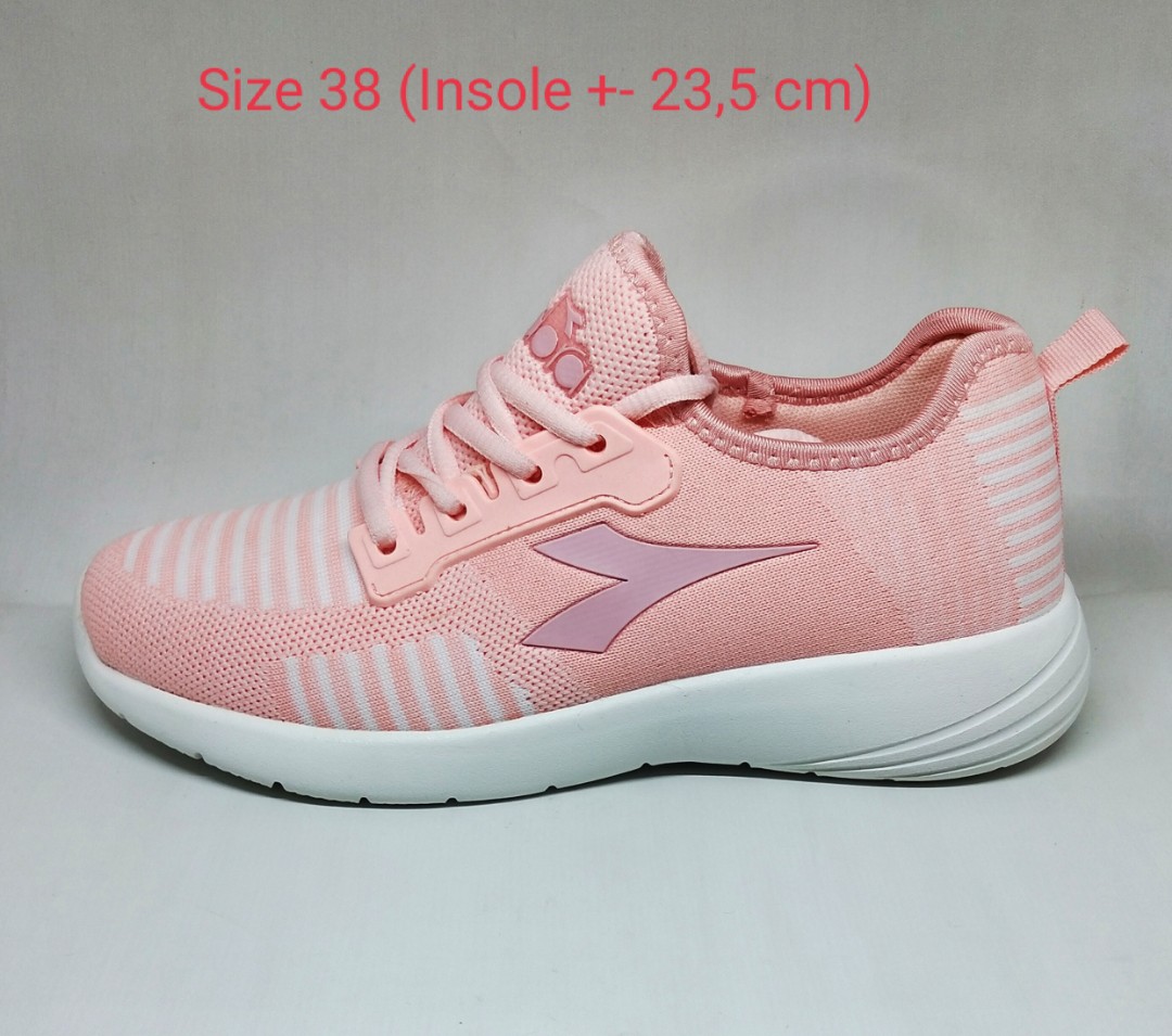 Size sepatu diadora new arrivals