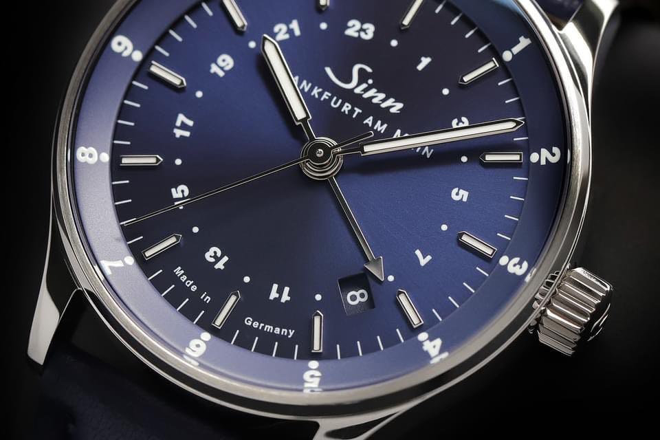 Sinn 6060 hotsell gmt