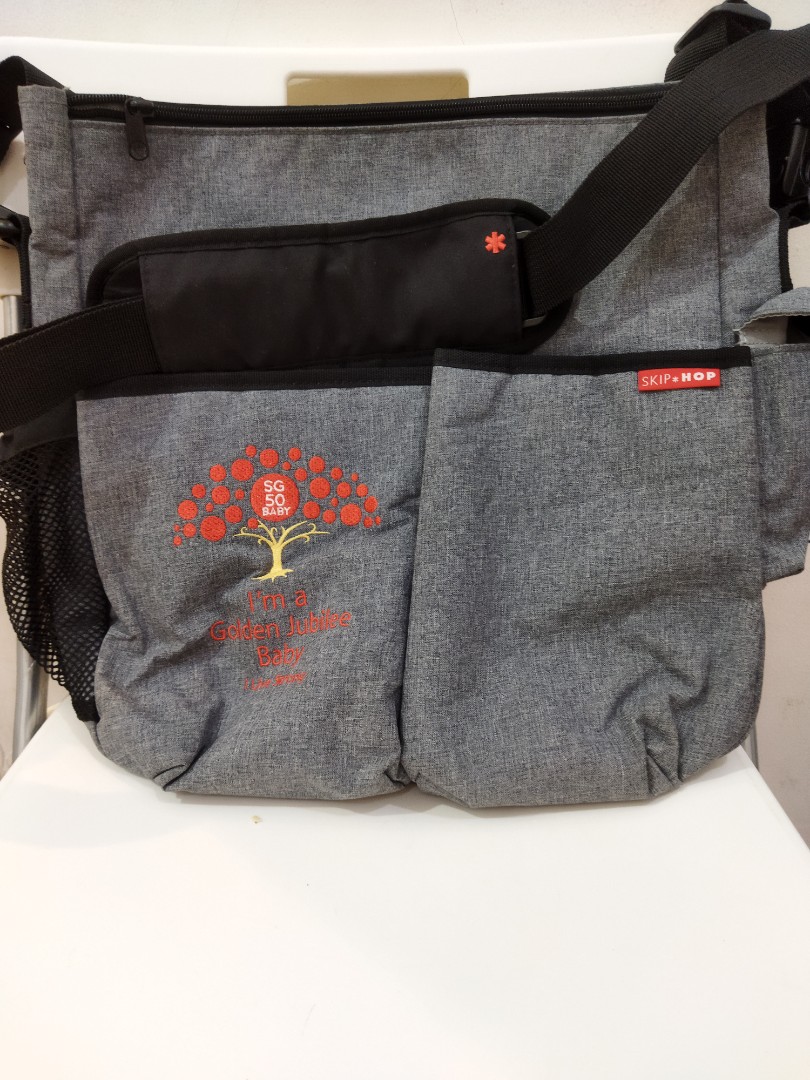 Jubilee diaper bag top