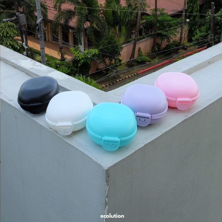 Soap Container (Category: Health Food, Drinks & Tonics) located in Manila. Submitted by ecolutionph (Listing ID 1008325804, Image 2). Description: - Perfect for keeping your bars safe & dry - Colors: pink, blue, purple, white & black - Size: 3.43" W X 3.43" X 1.57" H .