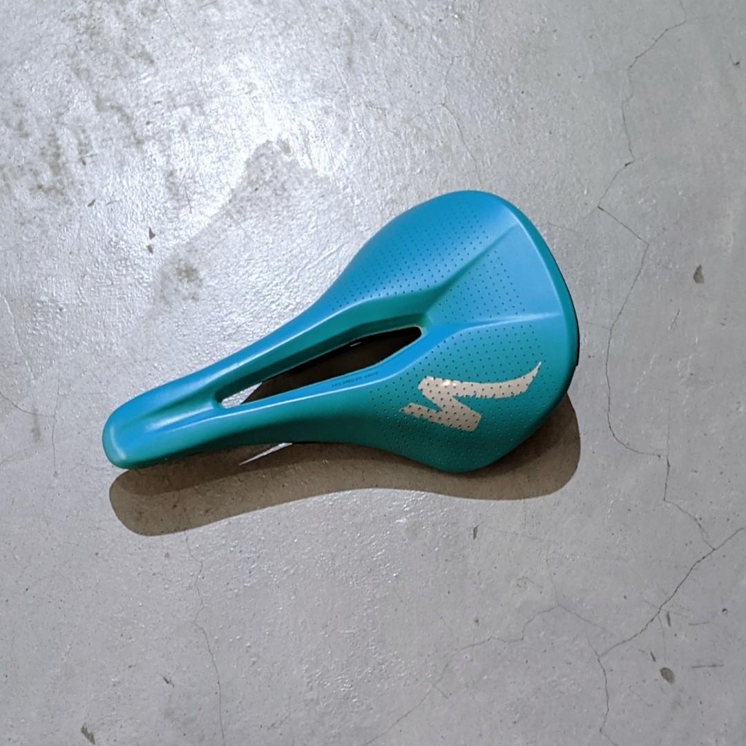 Specialized Saddle Power Arc Expert in Acid Mint (143mm) Celeste Bianchi  Teal Tiffany Turquoise, Sports Equipment, Bicycles  Parts, Parts   Accessories on Carousell
