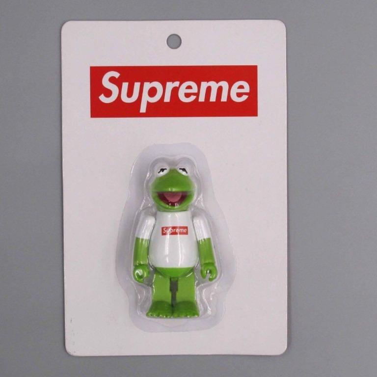 Supreme hot sale kermit kubrick