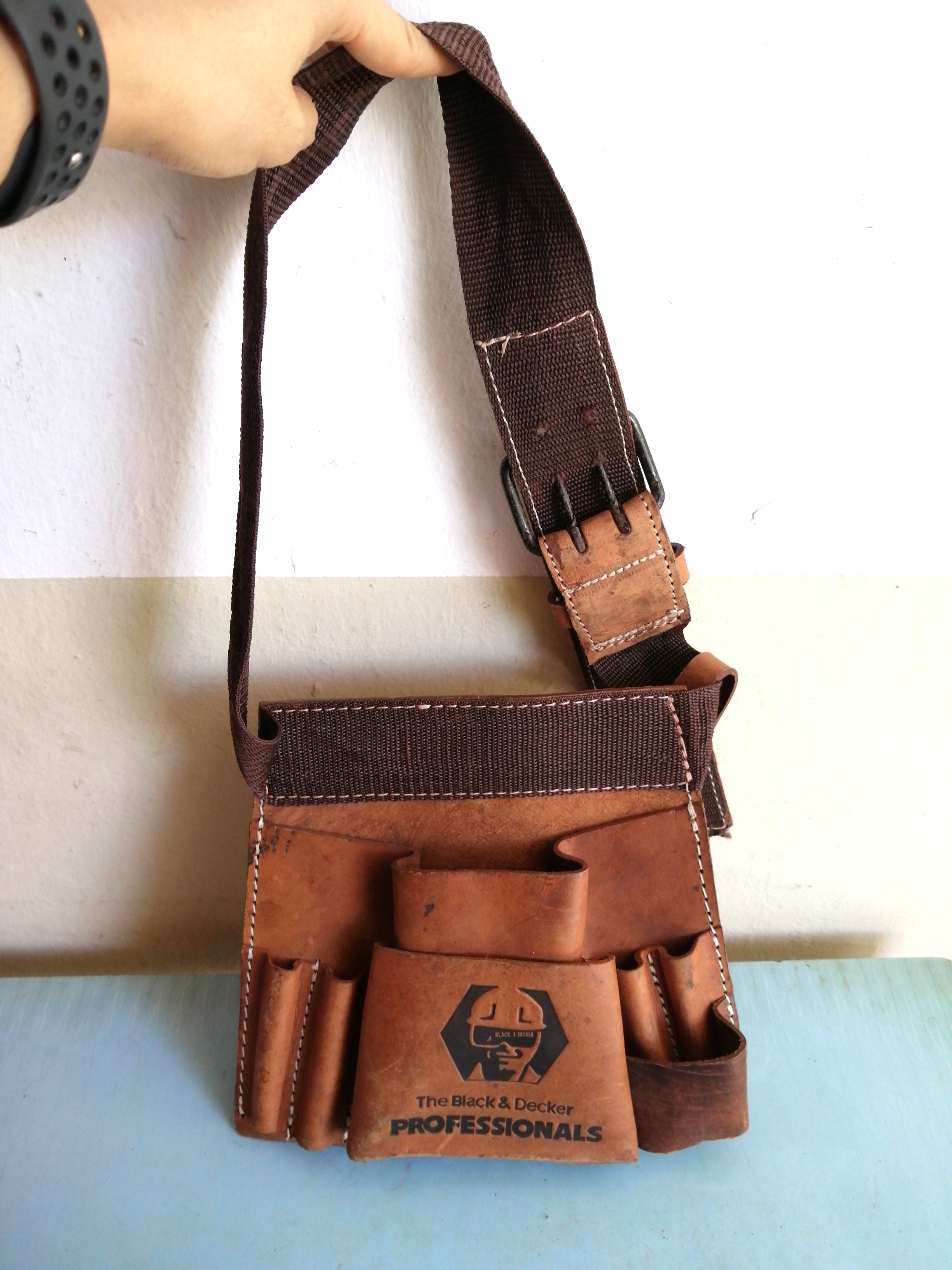 USED Vintage Black & Decker Genuine Leather tool belt No. 245X