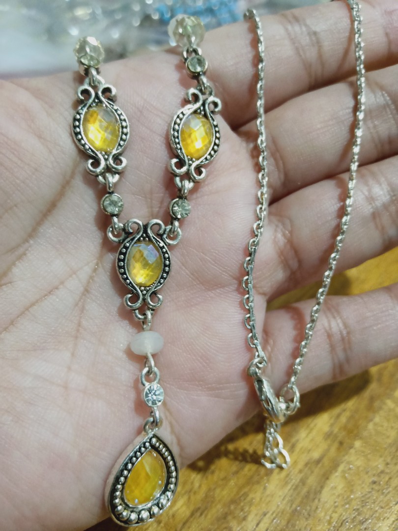 Avon sh outlet jewelry