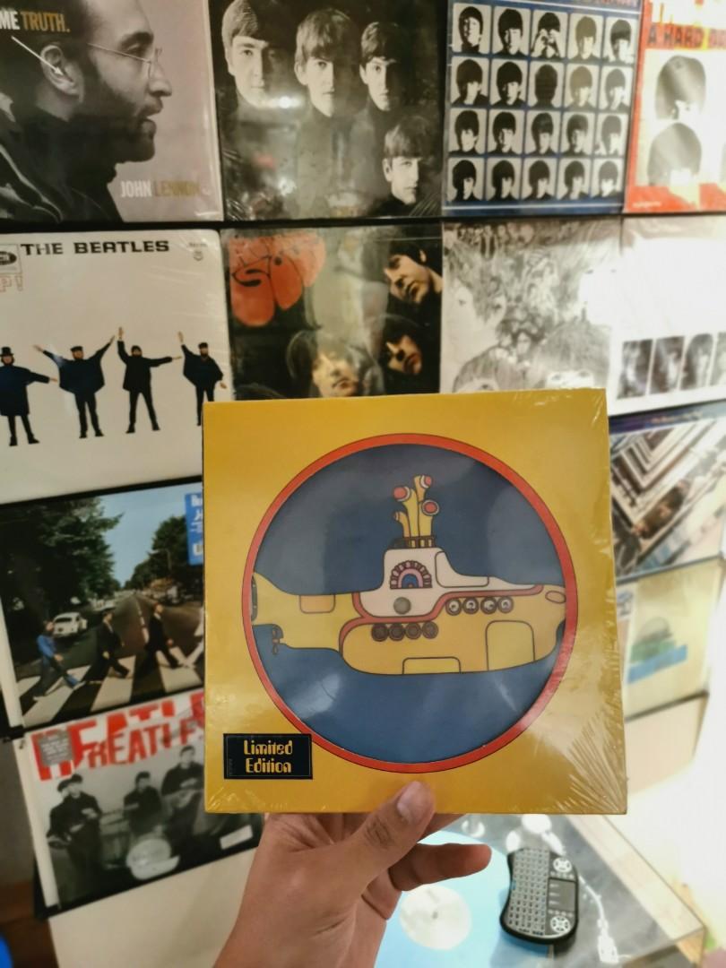 Yellow Submarine (Picture LP) (Category: Vinyls) located in Makati City. Submitted by dekudc (Listing ID 1118219515, Image 2). Description: Yellow Submarine (picture LP) Opened for inspection only. Never played. See in person to appreciate. Price: 1.9k Location: Binangonan Rizal (pick up only sa bahay).