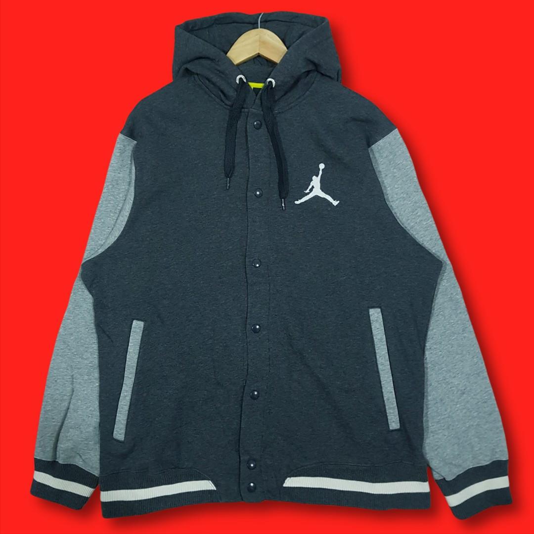 AIR JORDAN VARSITY HOODIE