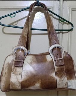 (Category: ) located in . Submitted by luxxesforme (Listing ID 1118542641, Image 1). Description: .