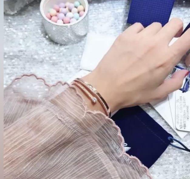 Swarovski Fresh Bangle Rose Gold Tone Women s Fashion Jewelry