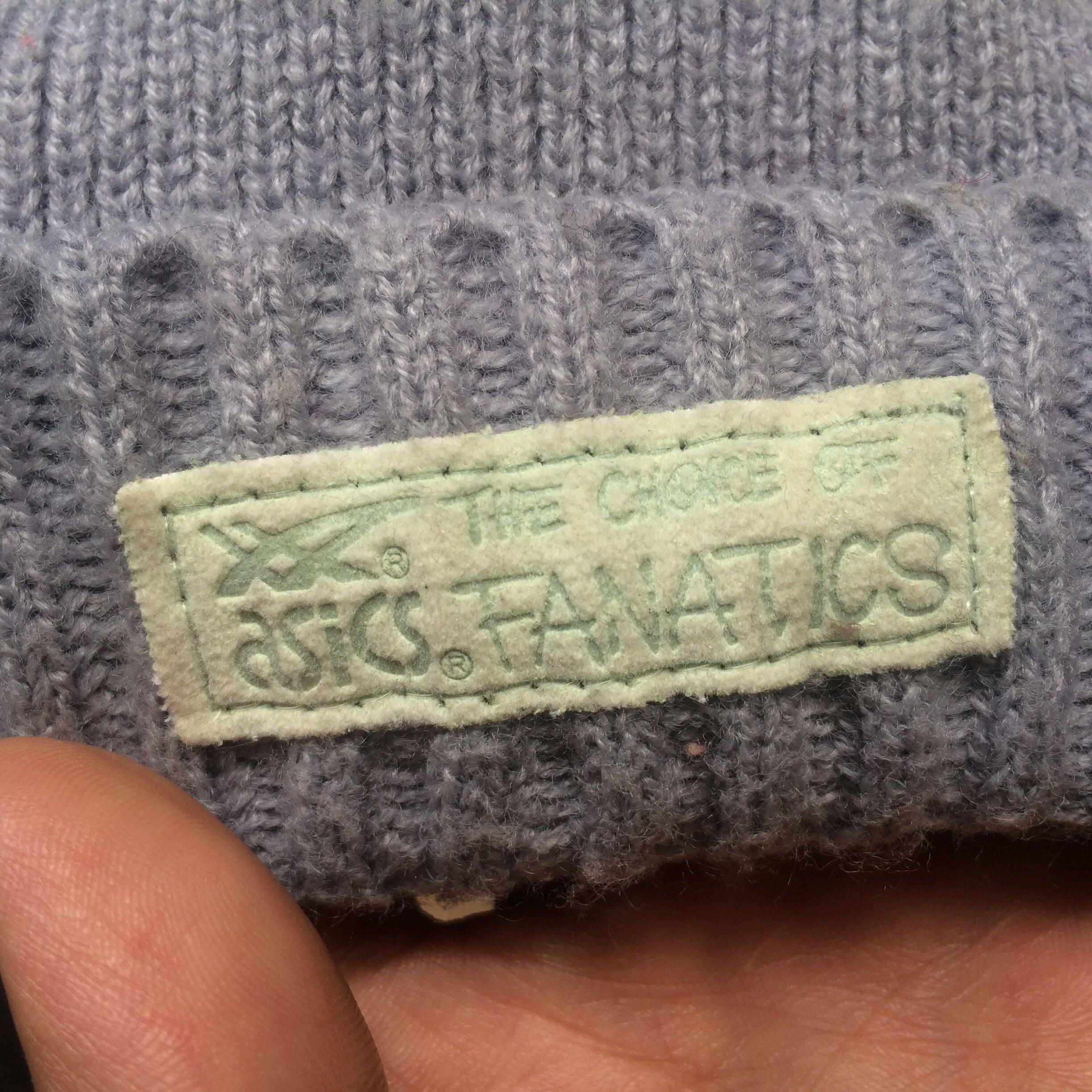 Beanie hat cap asics, Fesyen Pria 