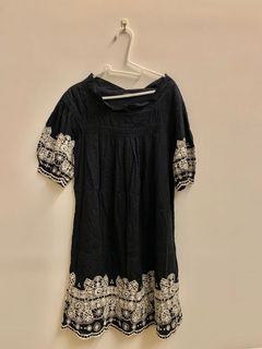 (Category: ) located in . Submitted by dressesandotherstuff (Listing ID 1118543087, Image 1). Description: .