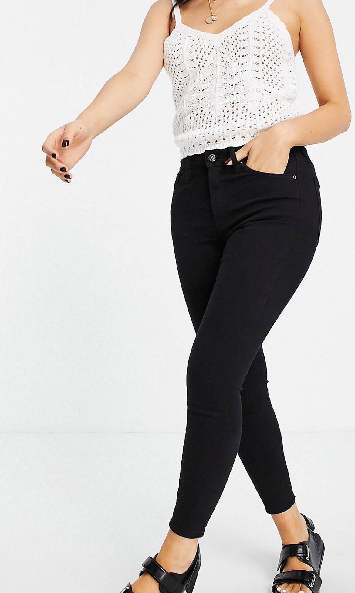 Topshop Petite Jamie jeans in black