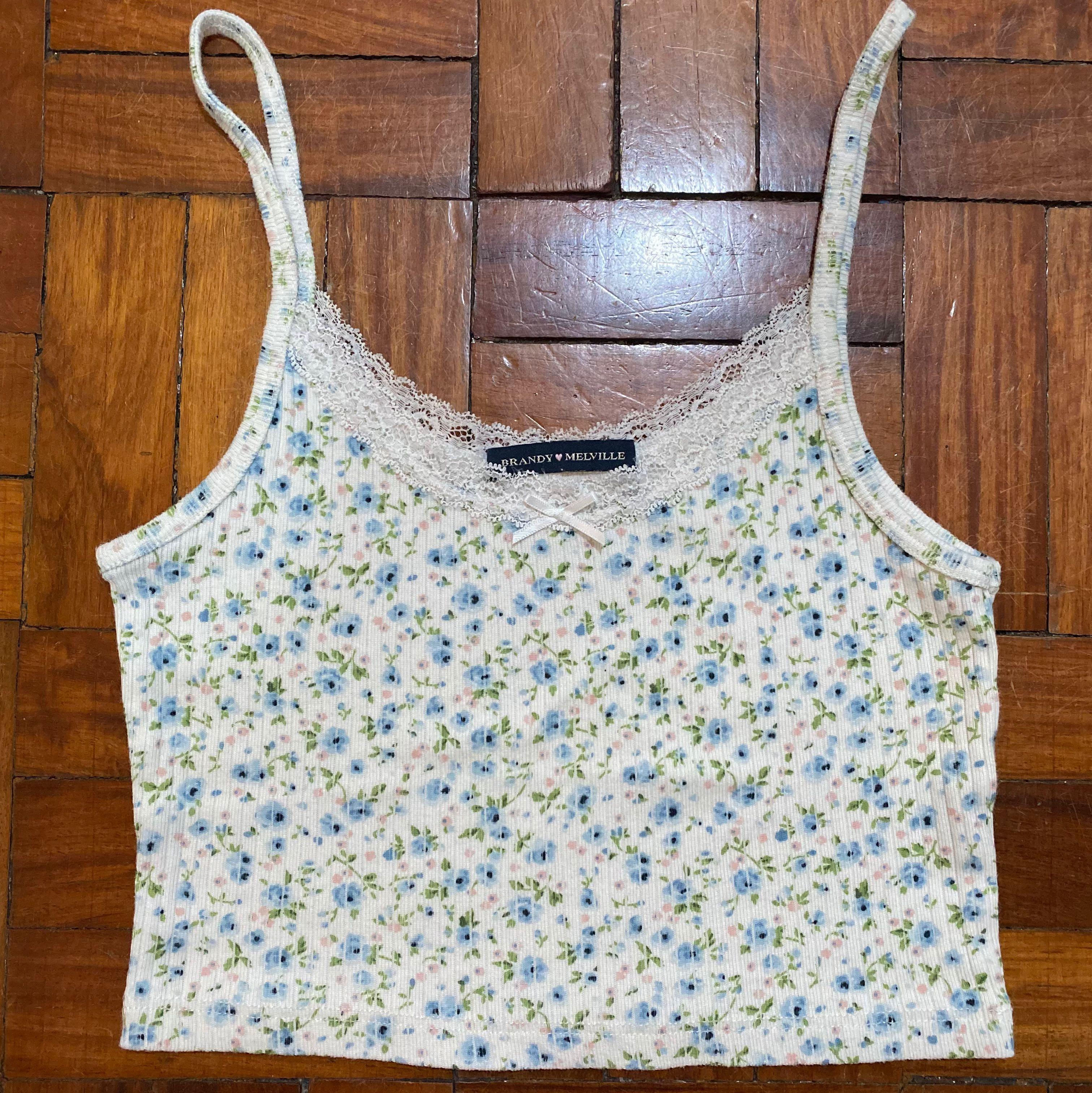 brandy melville lace floral bow skylar tank, Women's Fashion, Tops,  Sleeveless on Carousell