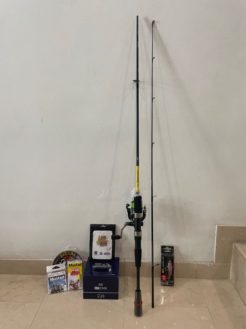 Fishing Rod and Reel Set Daiwa Crossfire Fishing Rod + Daiwa RX LT 2500  Reel spooled with Mustad Wish (Comes with SGFR Rig, Storm SX Soft Vibe,  Mustad Swivels, Leader) - Everything