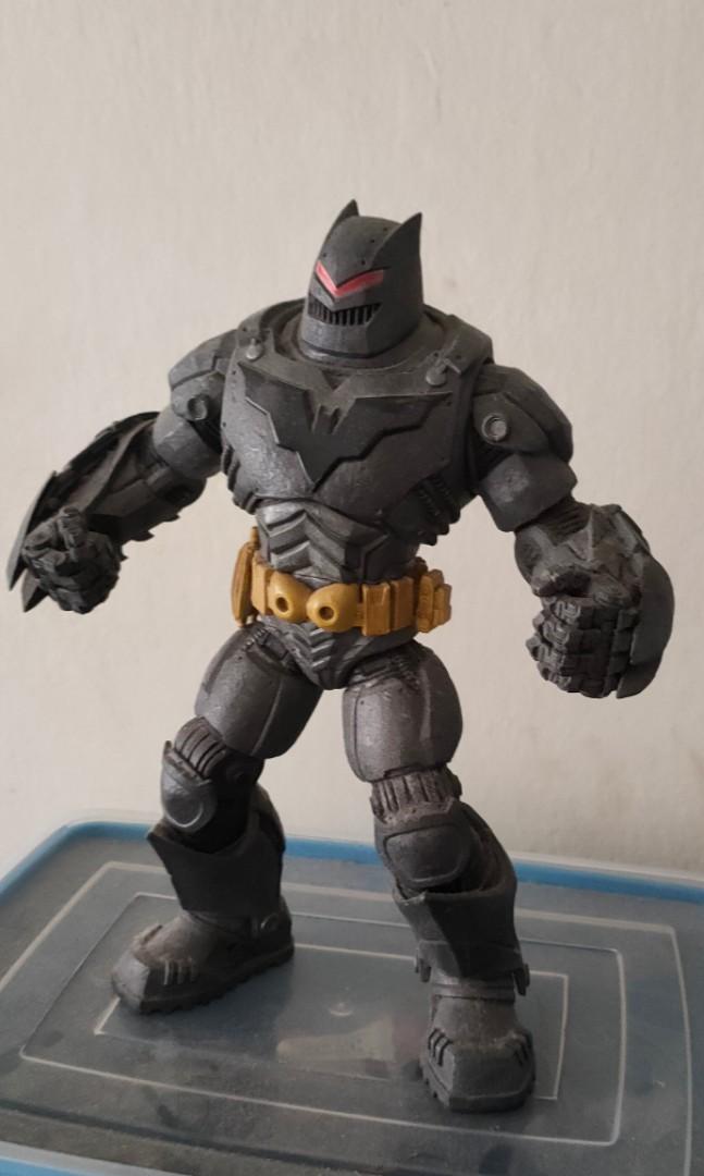 DC Collectibles Batman Thrasher Suit