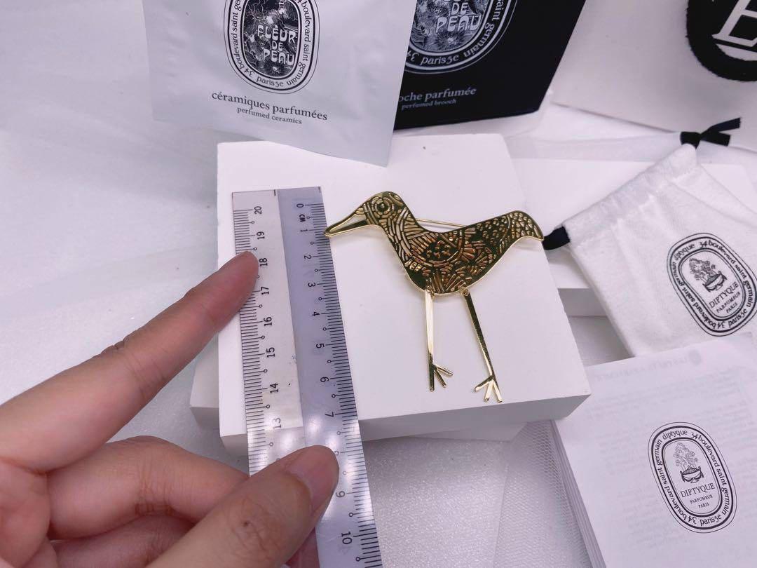 Diptyque perfumed brooch sales