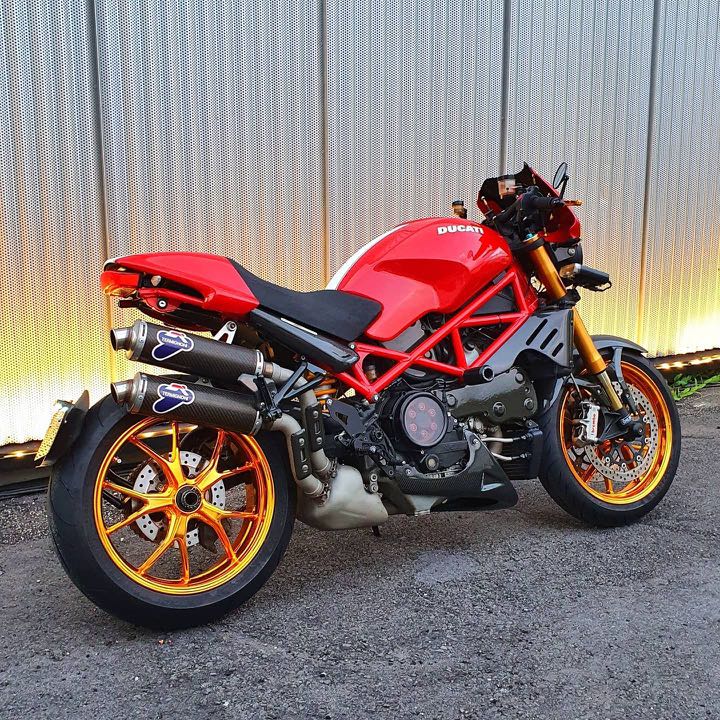 Ducati outlet monster 679