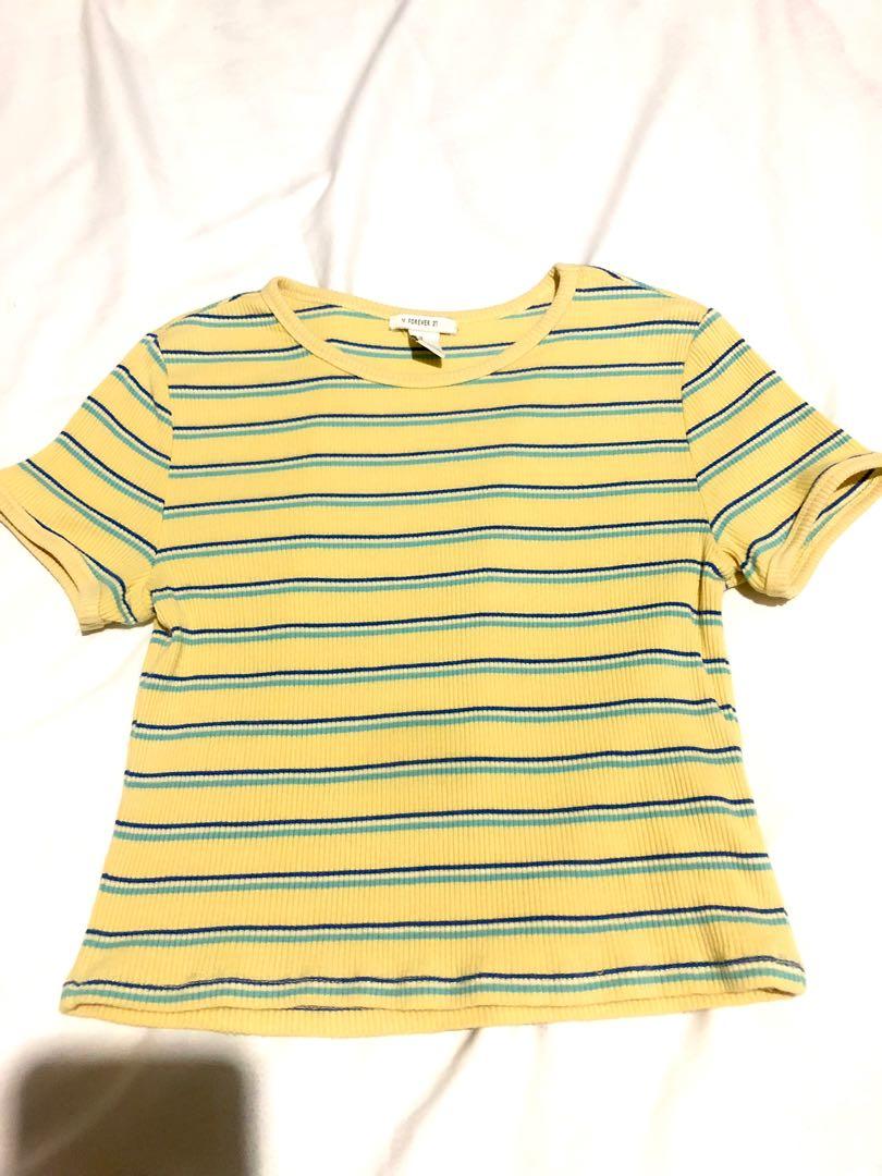 Forever 21 top🍕 (Category: Shirts) located in San Jose. Submitted by justcherry (Listing ID 1118403737, Image 2). Description: One of my most favorite tops!.