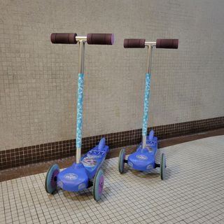 （分類：）位於 。 由 mroverton 提交（商品編號 1118509883，圖片 1）。簡介： 。