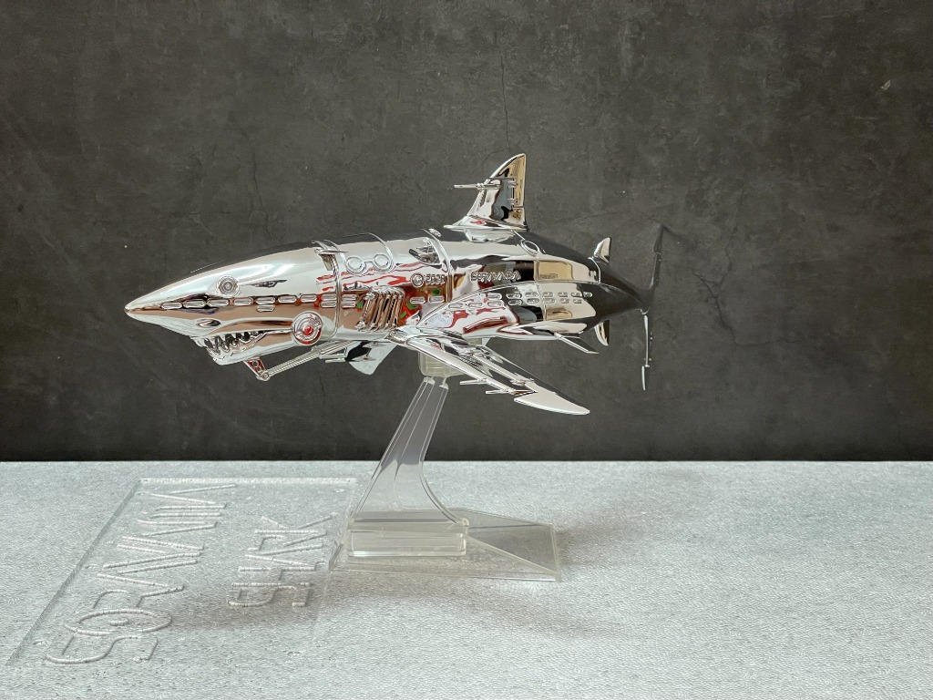 HAJIME SORAYAMA SHARK 空山基鯊魚領域限量雕塑, 興趣及遊戲, 玩具