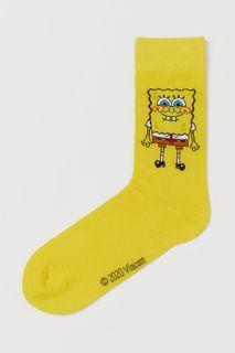 H&M Neon Yellow SpongeBob Motif-Detail Socks