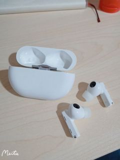 （分類：）位於 。 由 silverfalcon_81f2dd 提交（商品編號 1118474576，圖片 1）。簡介： 。