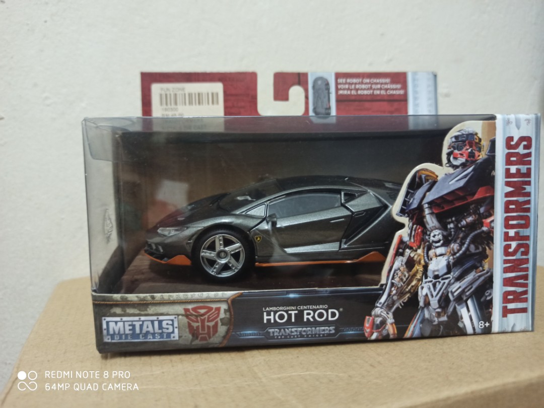 Jada transformer hot rod, Hobbies & Toys, Toys & Games on Carousell