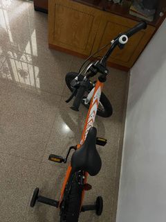 (Category: ) located in . Submitted by akijuneja (Listing ID 1118436152, Image 1). Description: .