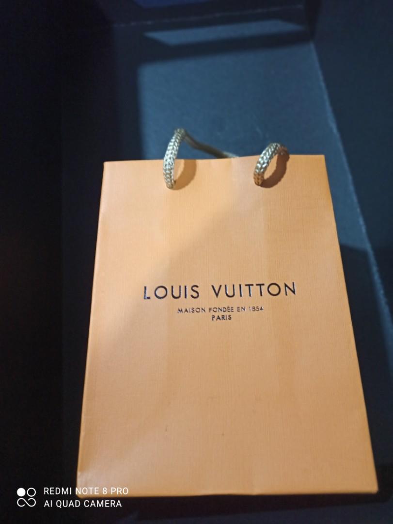 Louis Vuitton Damier Black Necklace (SHG-6bGjC8) – LuxeDH