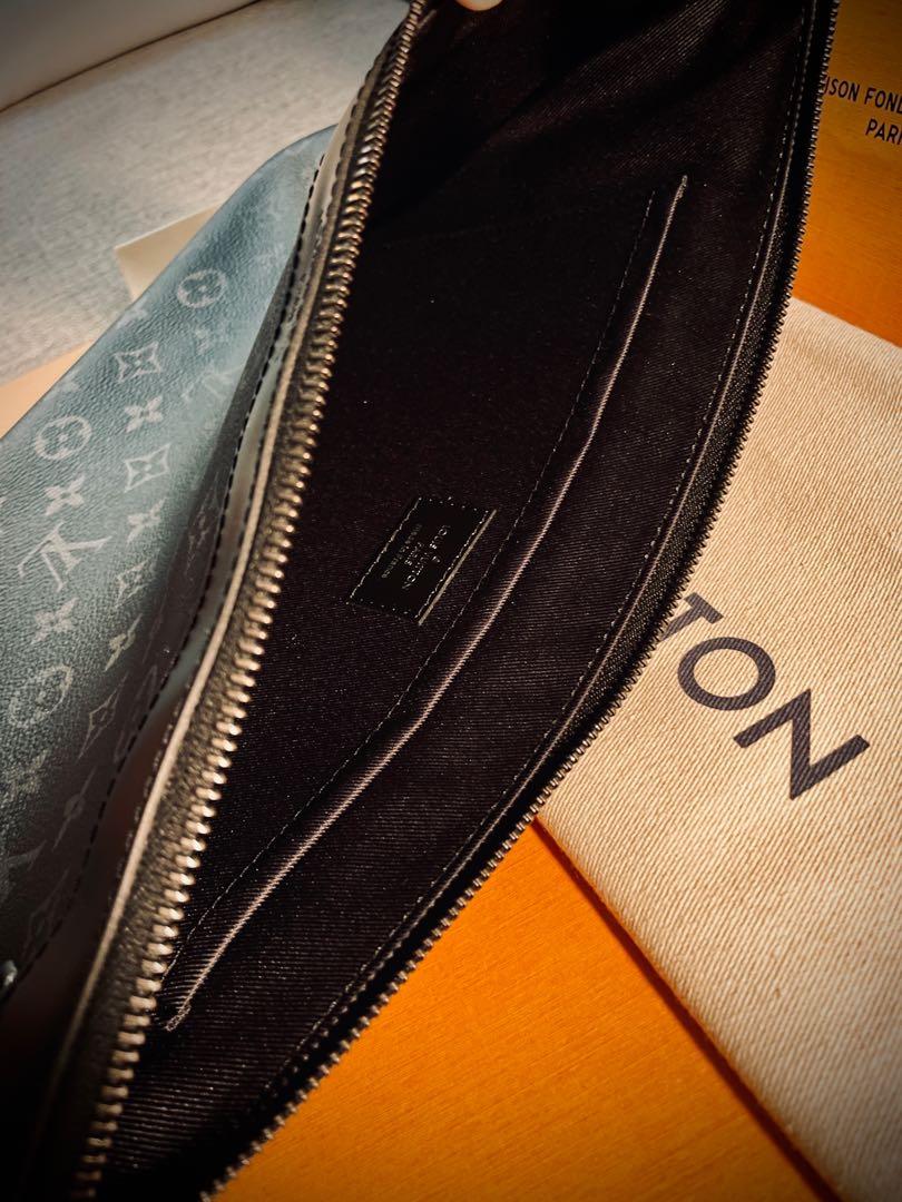 Louis Vuitton Discovery pochette LV Orange Leather ref.192416 - Joli Closet