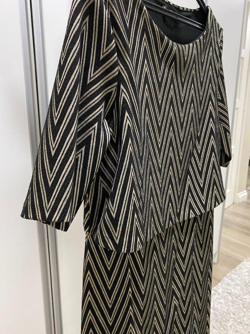 Mango MNG Black Gold Dress Casual Office XL, Women's Fashion, Muslimah  Fashion, Dresses on Carousell