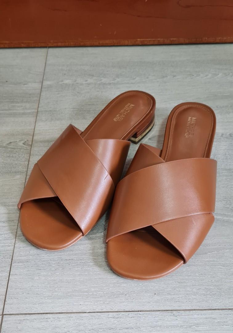 Michael kors shelly leather slide new arrivals