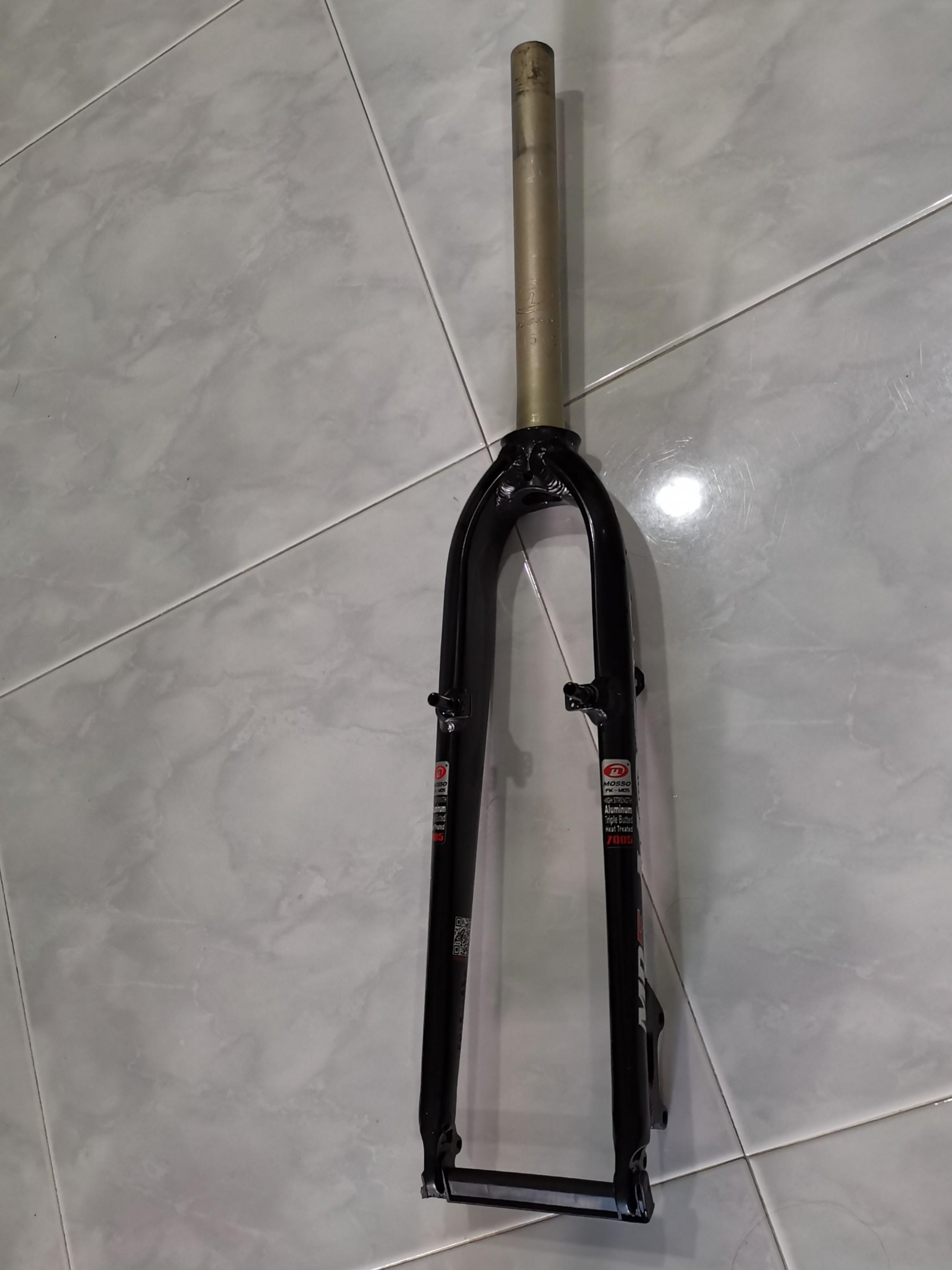 Mosso lightweight ALU rigid 26" fork, Sports Equipment, Bicycles