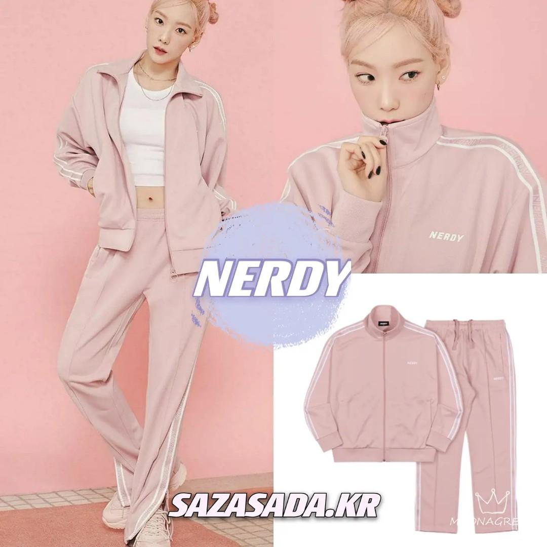 預購✈《NERDY X TAEYEON🔥》NY TRACK SET, 女裝, 運動服裝- Carousell