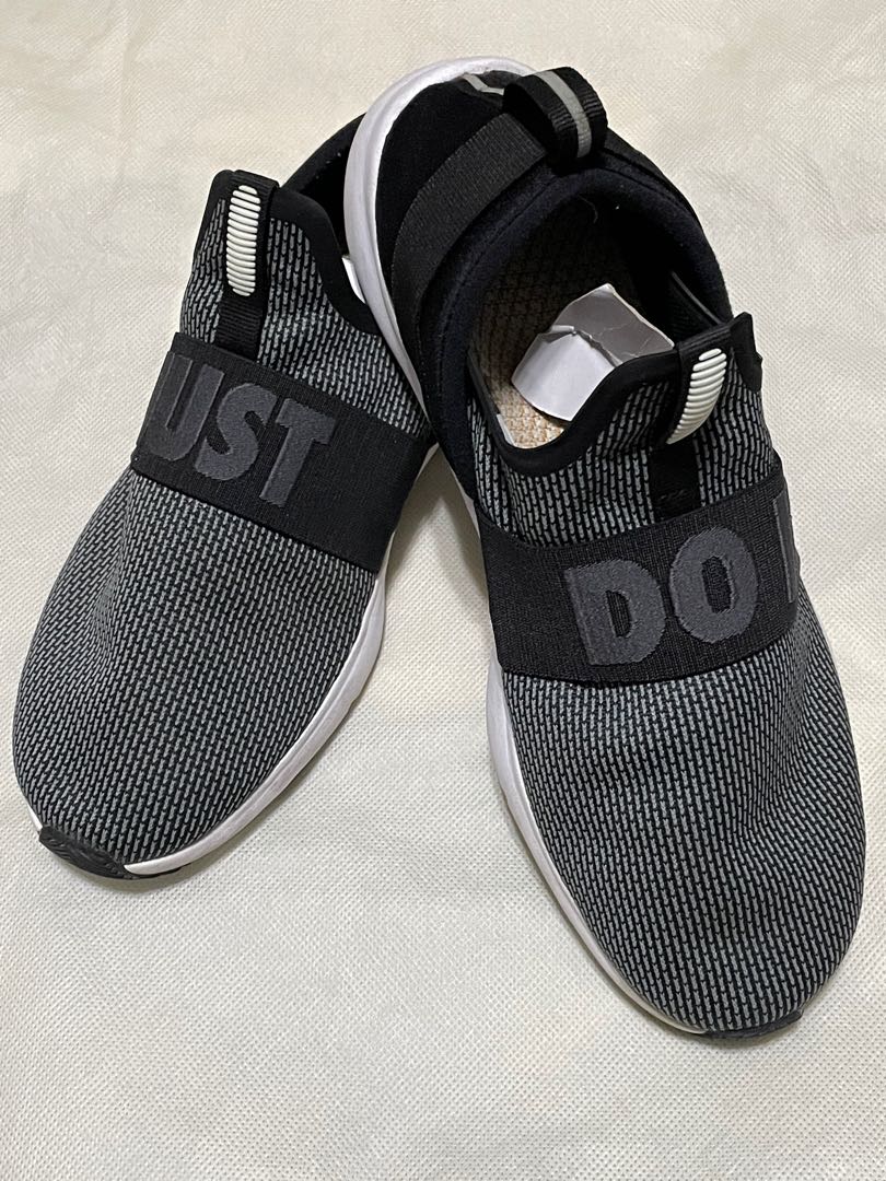 Nike Flex Motion Trainer, Women's Fashion, Footwear, Sneakers on Carousell