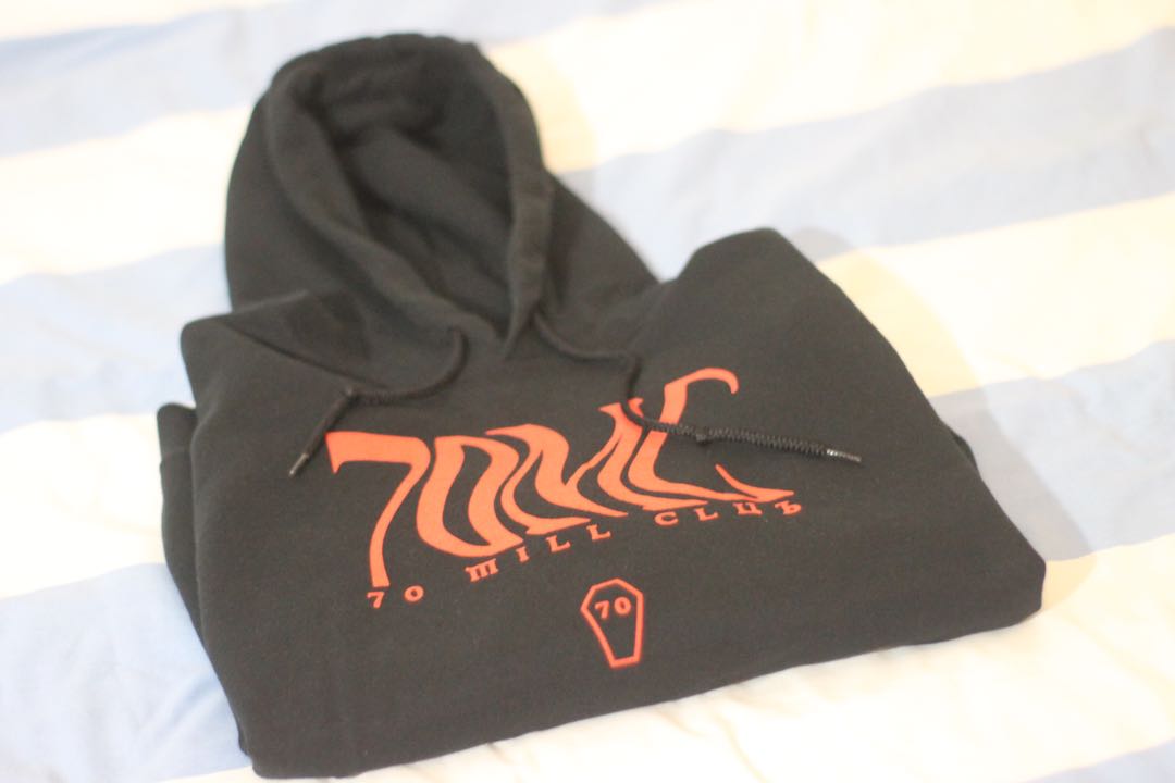 Pewdiepie 70 mil hoodie hot sale