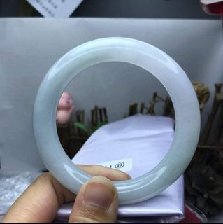 (Category: ) located in . Submitted by curatedbuys (Listing ID 1118493468, Image 1). Description: .
