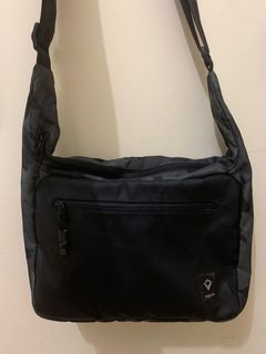 (Kategori: ) berada di . Dikirim oleh dicobadibeli (ID iklan 1118596283, Gambar 1). Deskripsi: .