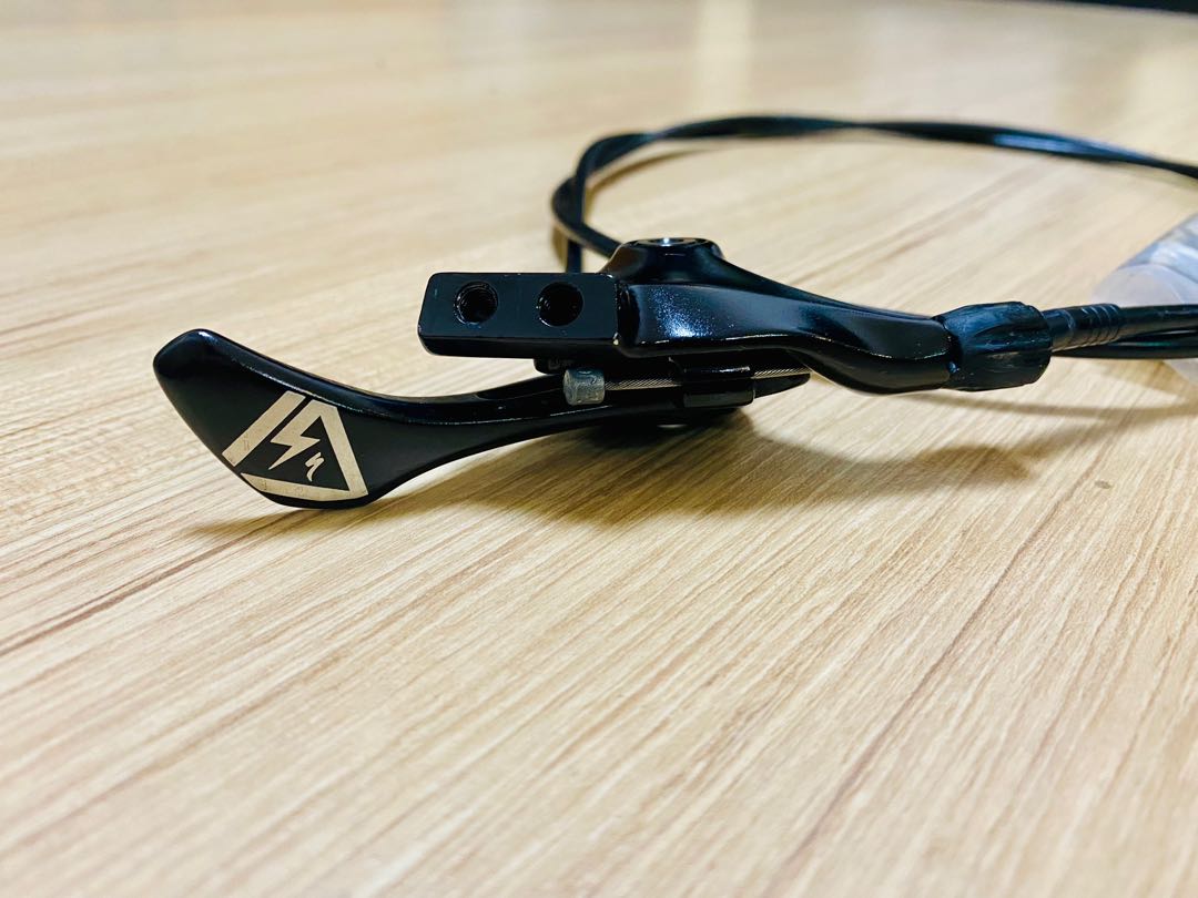 Specialized dropper post lever, Sports Equipment, Bicycles & Parts