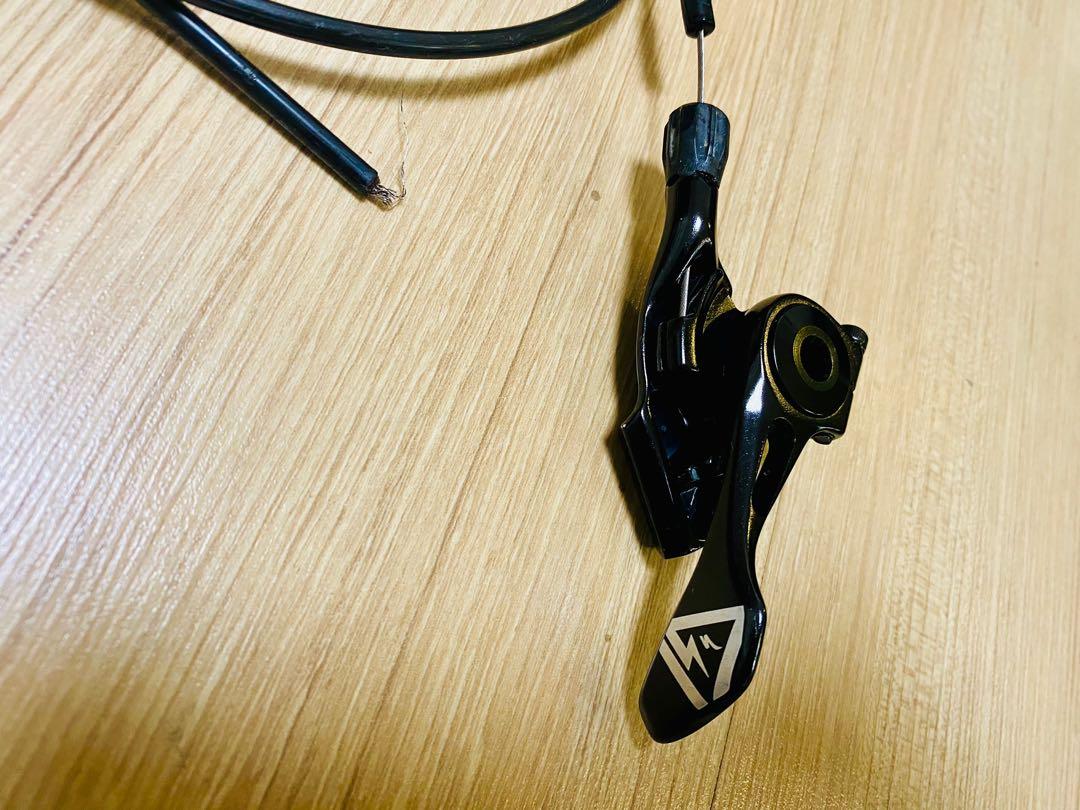 Specialized dropper post lever, Sports Equipment, Bicycles & Parts