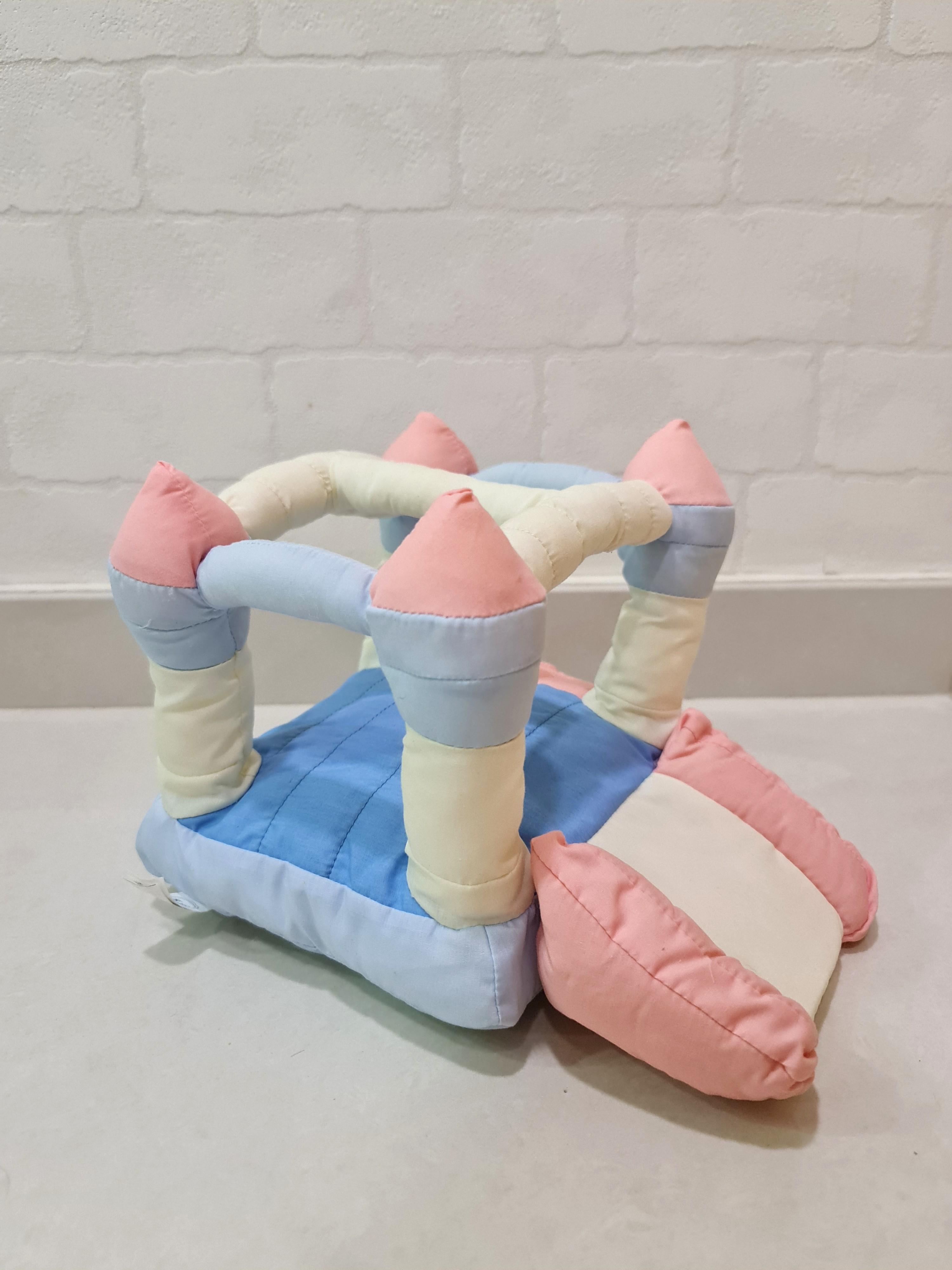 Sylvanian families outlet bouncy castle