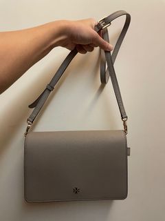 （分類：）位於 。 由 poorjjsellthings 提交（商品編號 1118597319，圖片 1）。簡介： 。
