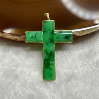 (Category: ) located in . Submitted by huangsjadeiteandjewelry (Listing ID 1118422871, Image 1). Description: .