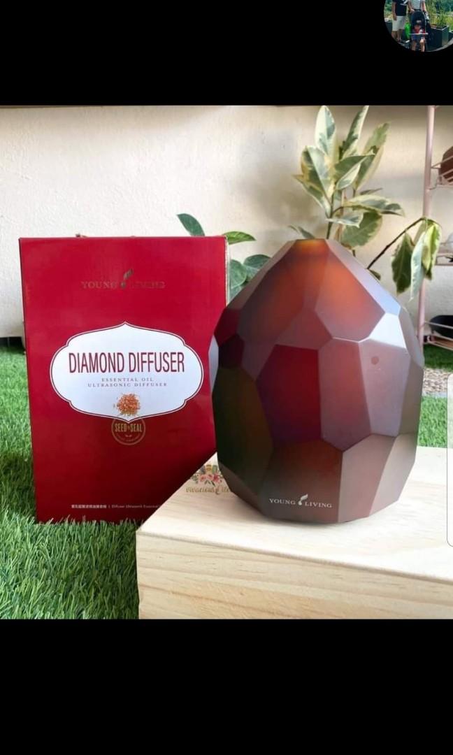 Diamond diffuser outlet young living