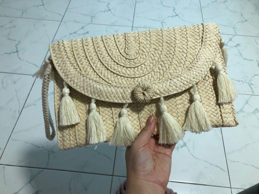 Target straw cheap clutch