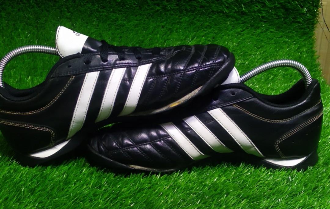 ADIDAS QUESTRA TRAXION 2008 Men s Fashion Activewear on Carousell