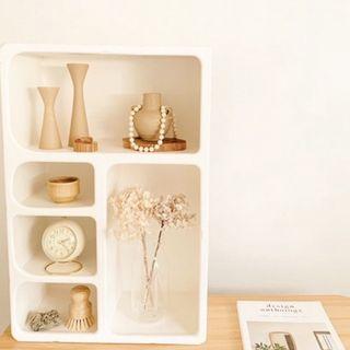aesthetic mini shelf [on hand]