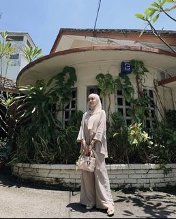 (Category: ) located in . Submitted by dedilaaa (Listing ID 1123047472, Image 1). Description: .