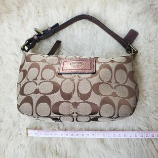 (Category: ) located in . Submitted by afny_preloved (Listing ID 1123091794, Image 1). Description: .
