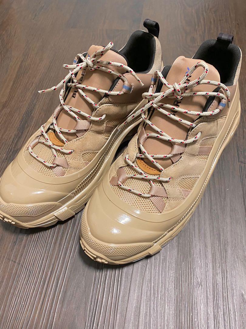 Burberry arthur hot sale sneaker gold