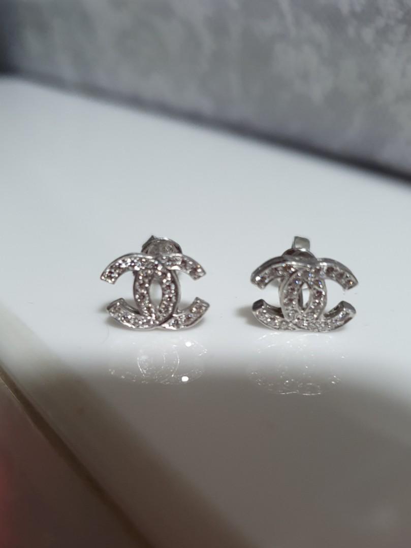 Chanel diamond earrings price online